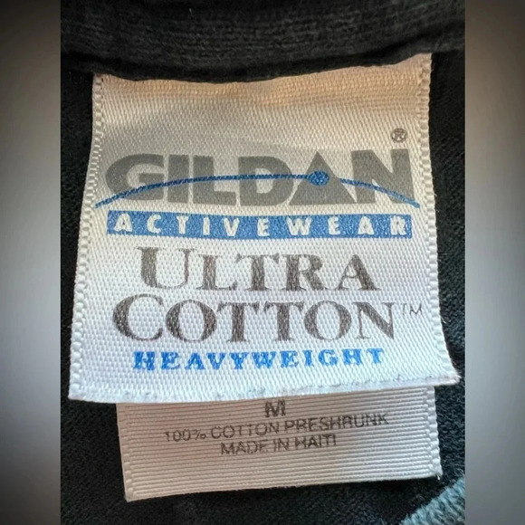 Gildan Activewear | The Darkness band, original tee. Size: M - Picture 4 of 9